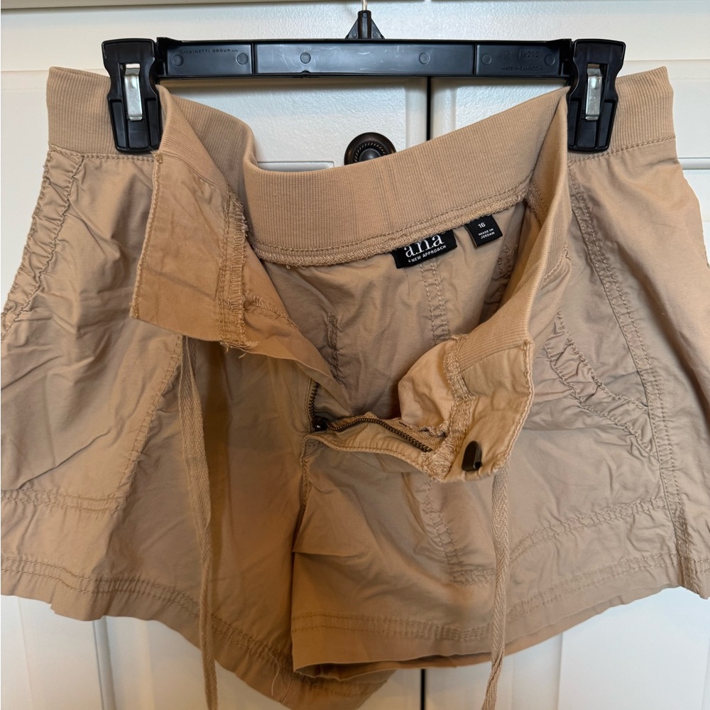 a.n.a Beige Casual Shorts